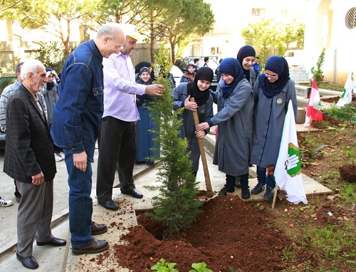 ختام حملات التشجيرفي الجنوب : مسك ومرجان