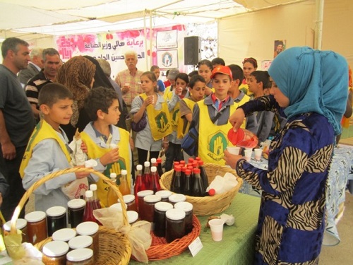 نسائم الحرية لاحت من أشجار الكرز في قصرنبا