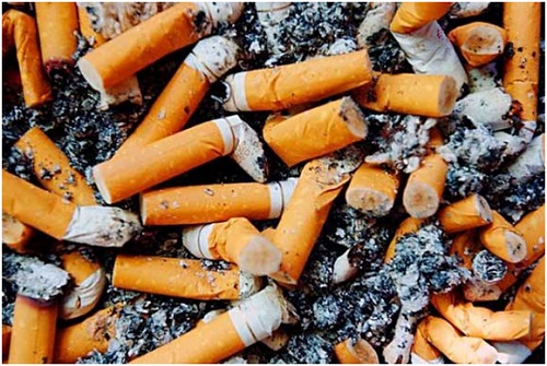 علماء يخزنون الطاقة في أعقاب السجائر المستعملة