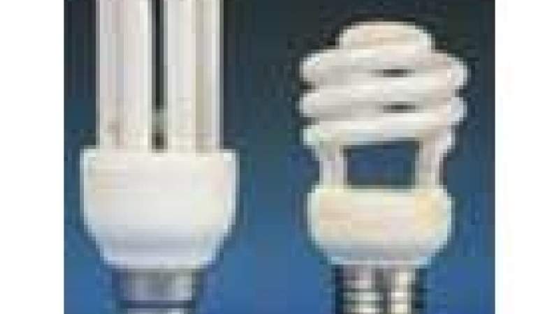 اللمبات الموفرة تخفض فاتورة الكهرباء للنصف وأيضاً تلوث البيئة