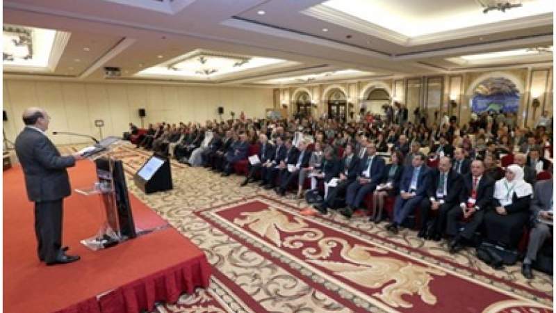 الخوري افتتح مؤتمر البيئة والتنمية في فندق فينيسيا