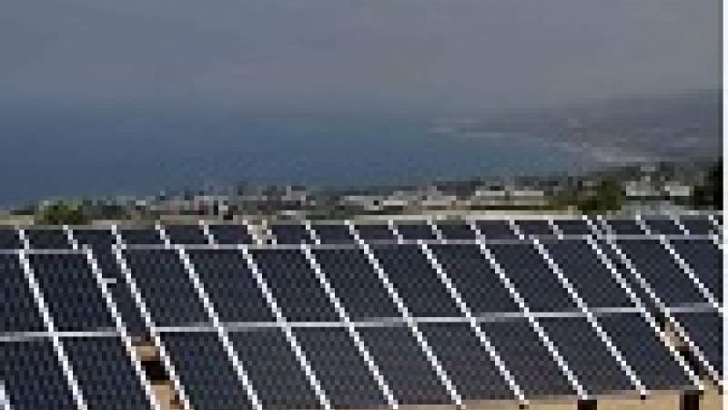 هل تحول الطاقة الشمسية الماء وقوداً؟