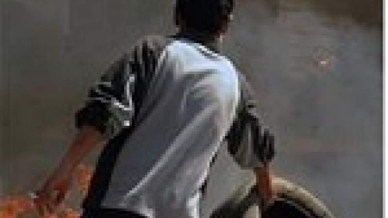 عشوائية قاتلة في استخدام الإطارات المطاطية